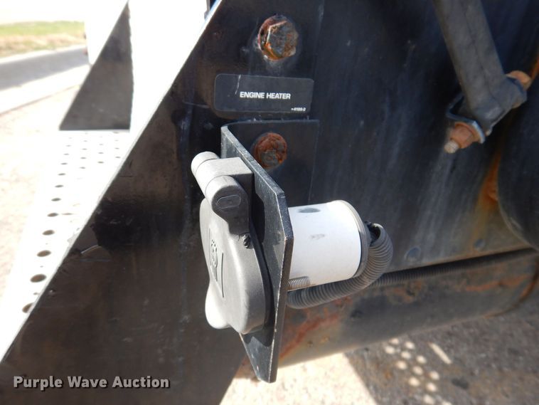 image for item KW9770 2014 Kenworth T370  truck cab and chassis