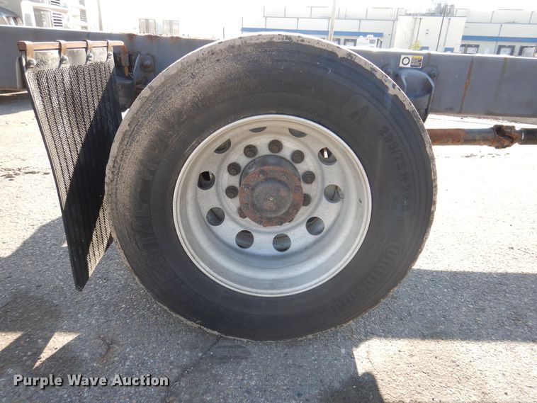 image for item KW9770 2014 Kenworth T370  truck cab and chassis