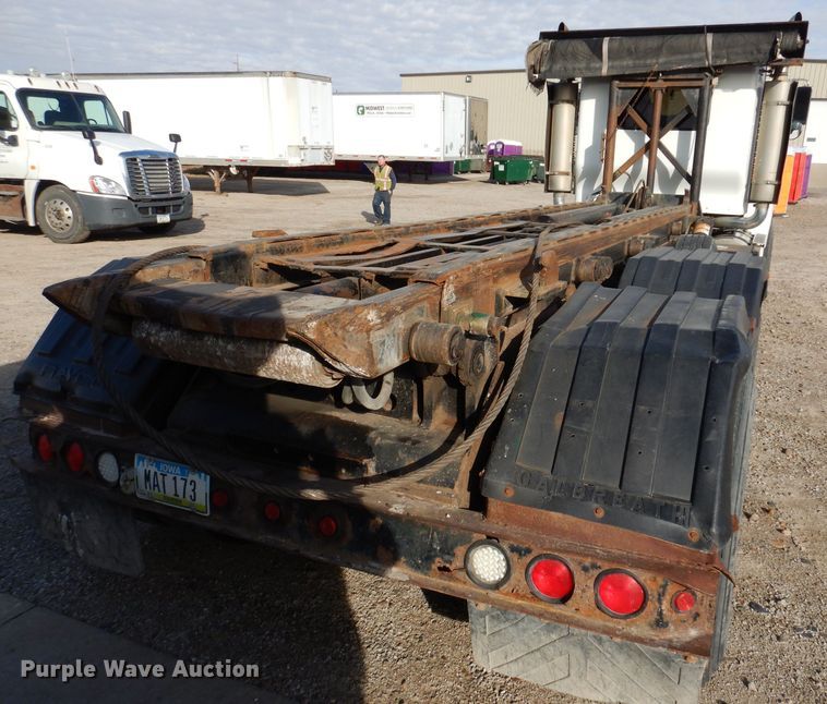 image for item KW9772 2006 Kenworth T800  roll-off container truck