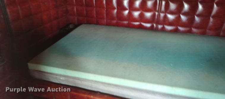 image for item LK9306 1985 Peterbilt 359  semi truck