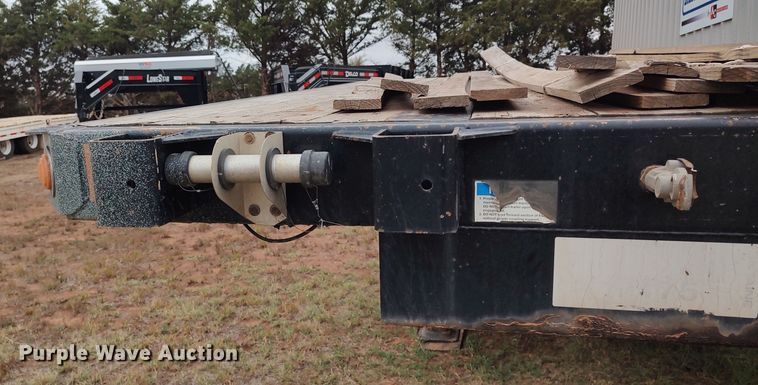 image for item LK9315 2015 Fontaine HAVSD12WSA  drop deck trailer