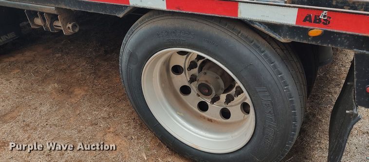 image for item LK9315 2015 Fontaine HAVSD12WSA  drop deck trailer