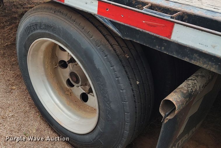 image for item LK9315 2015 Fontaine HAVSD12WSA  drop deck trailer