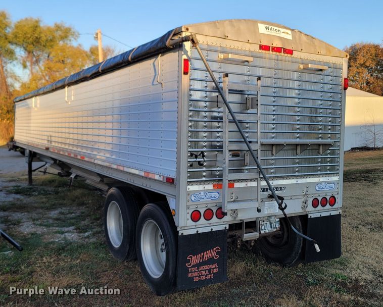 image for item LN9721 2003 Wilson DWH-500  grain trailer