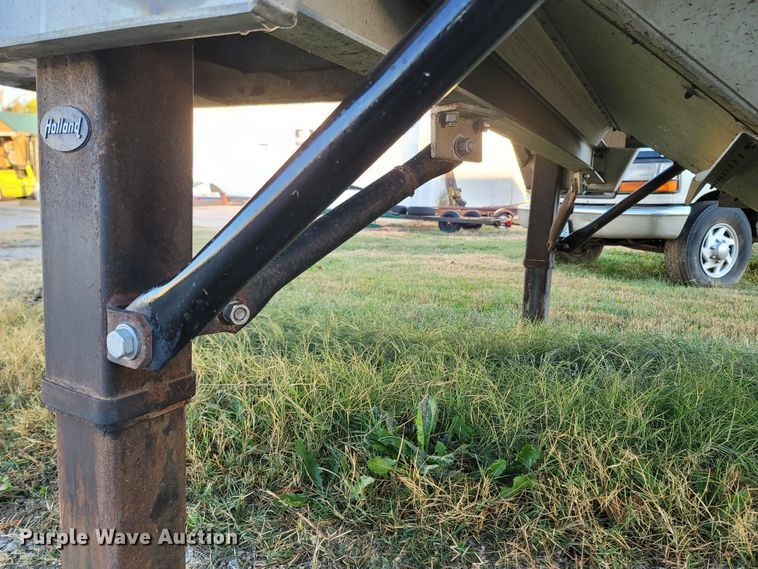 image for item LN9721 2003 Wilson DWH-500  grain trailer