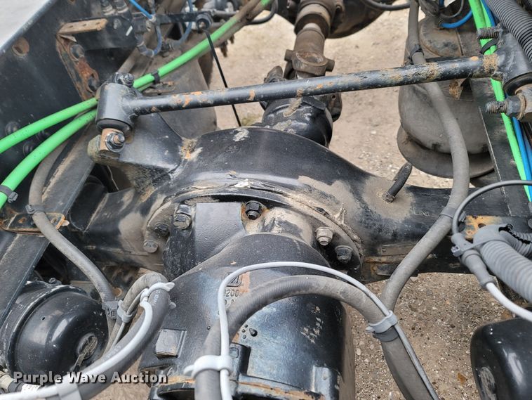 image for item LN9736 2015 Freightliner Cascadia  semi truck