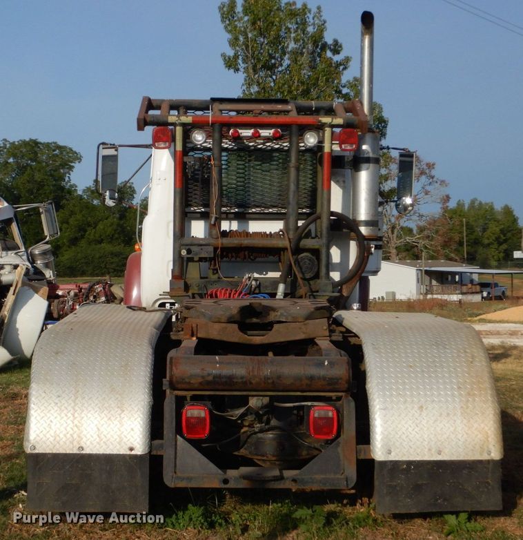 image for item LS9894 1988 Mack Econodyne  semi truck