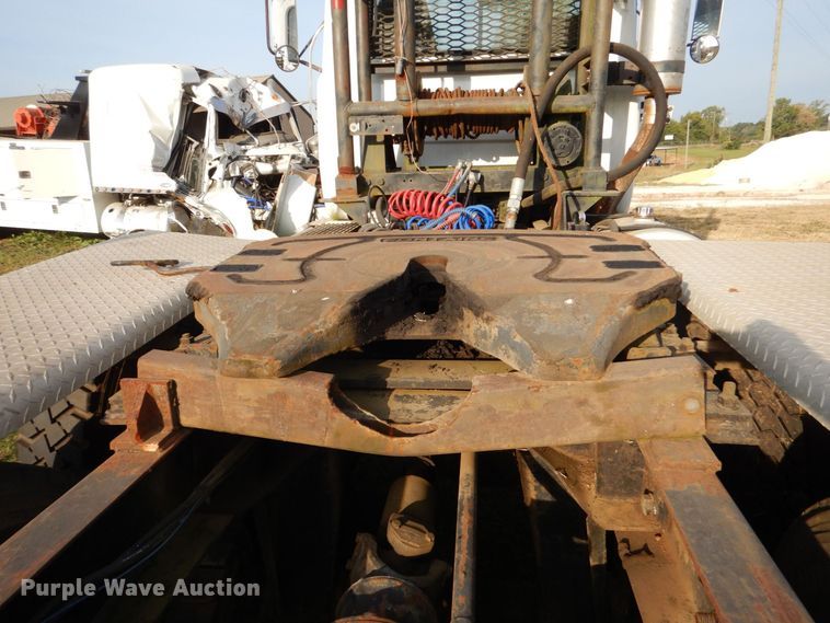 image for item LS9894 1988 Mack Econodyne  semi truck