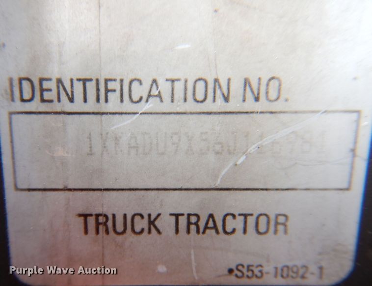 image for item LU9651 2006 Kenworth T600  semi truck