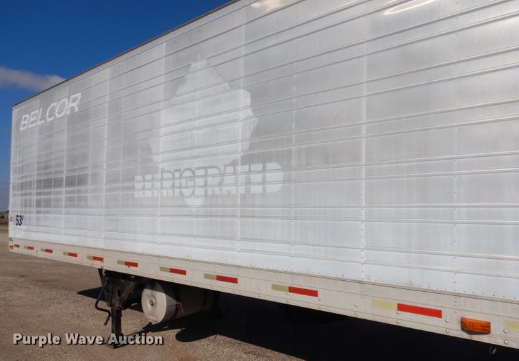 image for item LU9653 2000 Utility Trailers VS2R  refrigerated van trailer