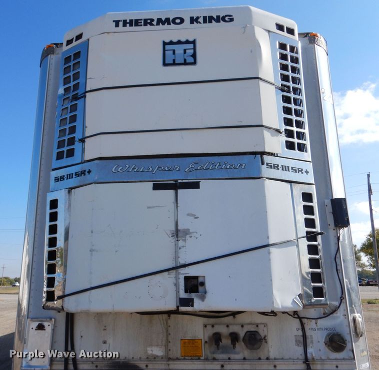 image for item LU9653 2000 Utility Trailers VS2R  refrigerated van trailer