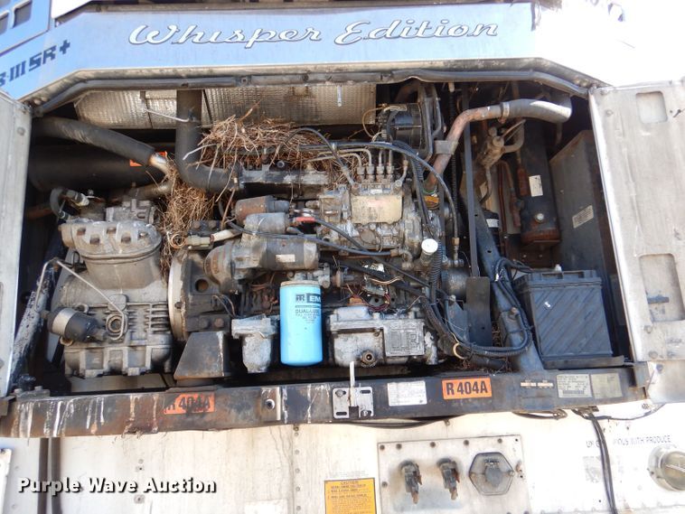 image for item LU9653 2000 Utility Trailers VS2R  refrigerated van trailer