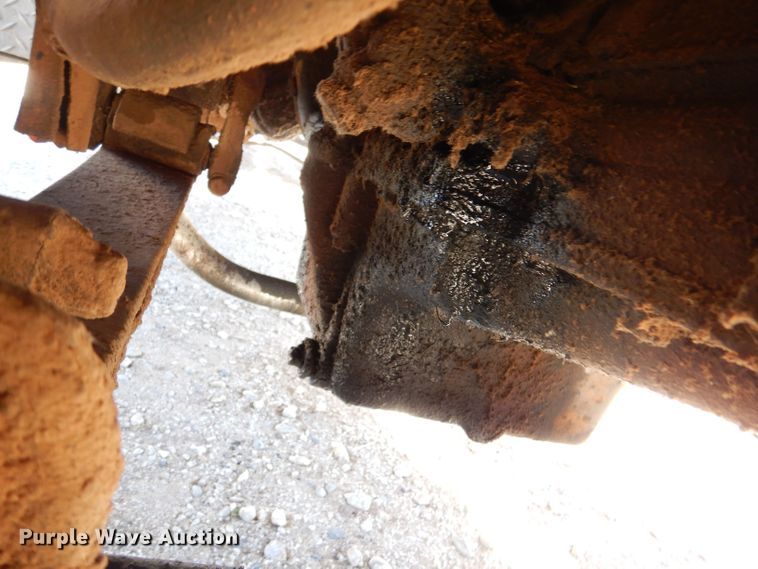 image for item LU9660 1974 Kenworth W900  semi truck