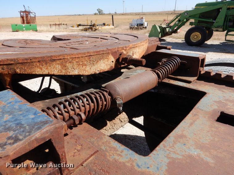 image for item LU9660 1974 Kenworth W900  semi truck