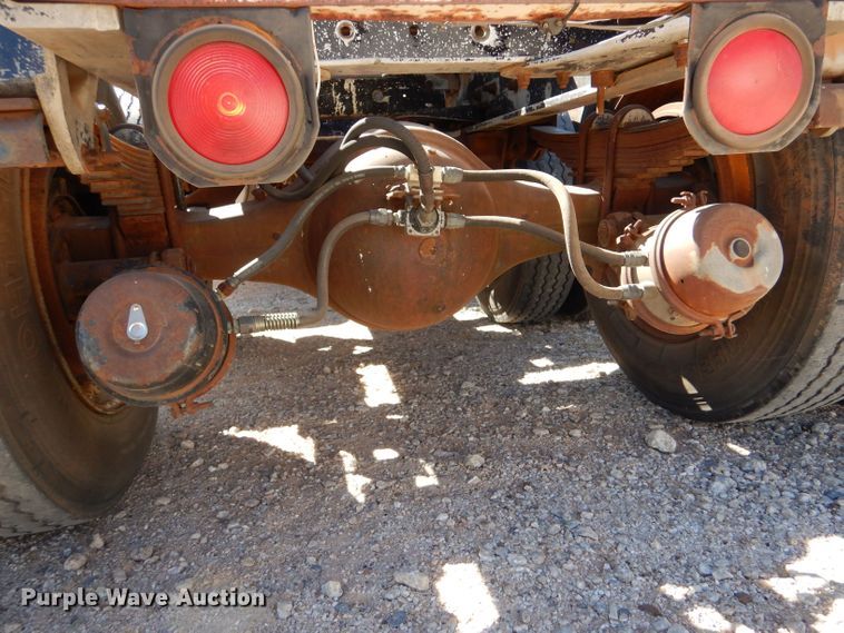 image for item LU9660 1974 Kenworth W900  semi truck