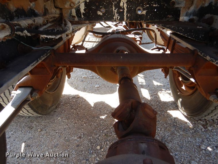 image for item LU9660 1974 Kenworth W900  semi truck