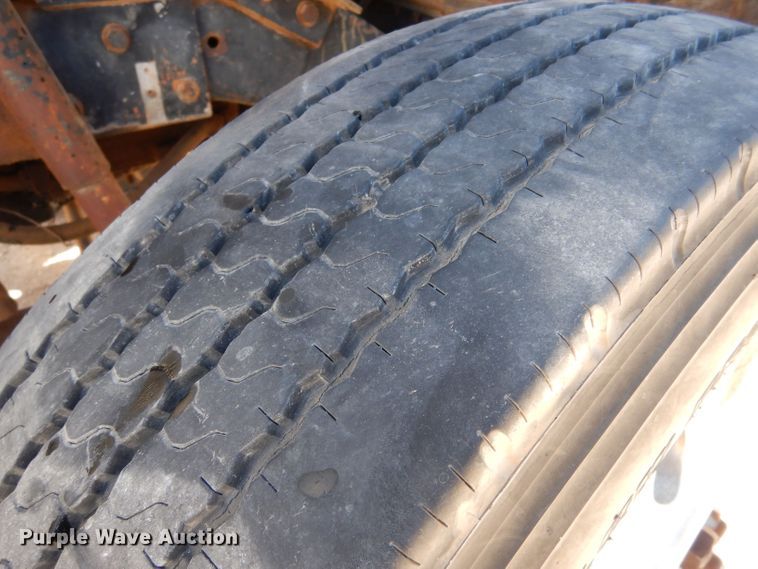 image for item LU9660 1974 Kenworth W900  semi truck