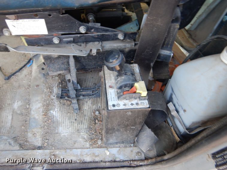 image for item LU9681 1981 Peterbilt 382  semi truck