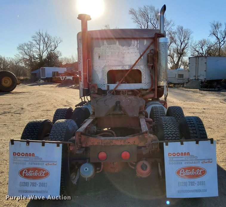 image for item LU9684 1983 Kenworth K100  semi truck