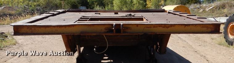 image for item LU9685 1979 Load King 604DFP  lowboy equipment trailer