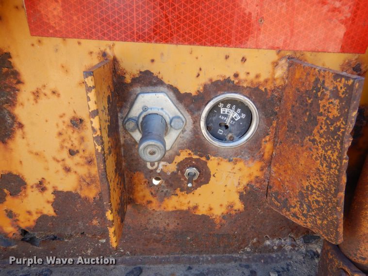 image for item LU9685 1979 Load King 604DFP  lowboy equipment trailer