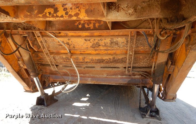 image for item LU9685 1979 Load King 604DFP  lowboy equipment trailer