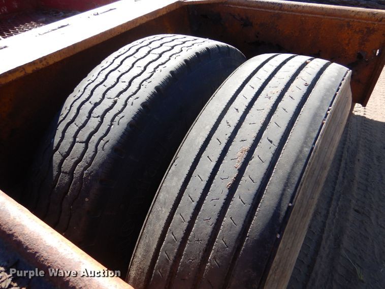 image for item LU9685 1979 Load King 604DFP  lowboy equipment trailer