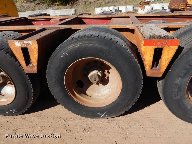 image for item LU9685 1979 Load King 604DFP  lowboy equipment trailer