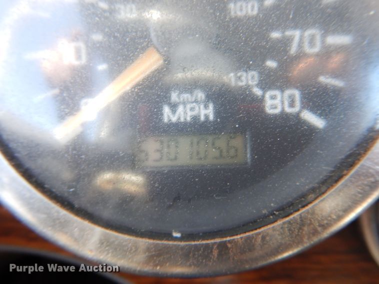 image for item LU9751 1999 Western Star 4964EX  semi truck