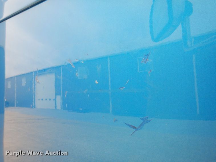 image for item MJ9839 2006 Freightliner Columbia  semi truck