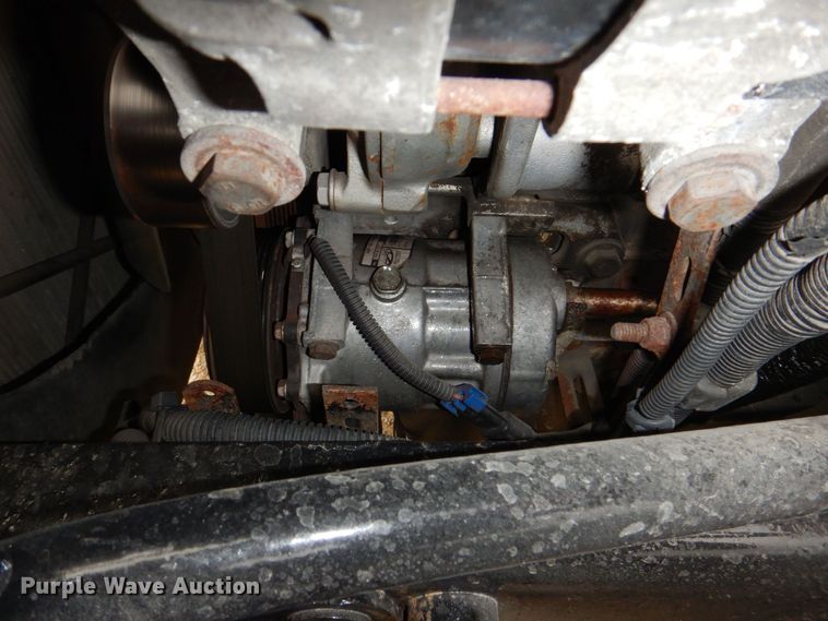 image for item MJ9839 2006 Freightliner Columbia  semi truck