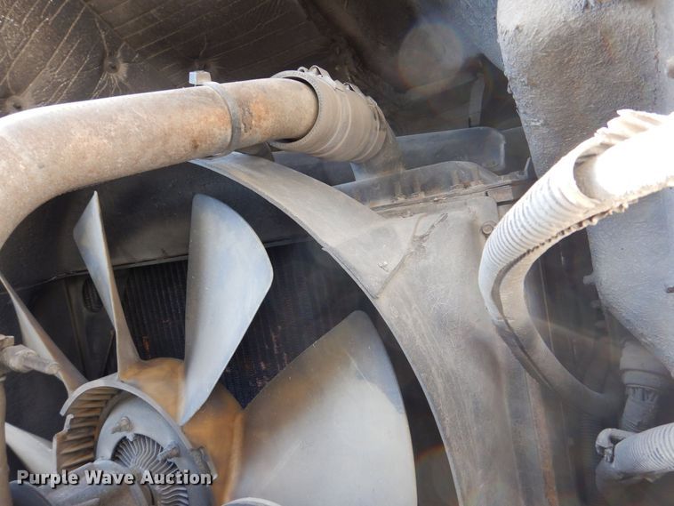 image for item MJ9841 2003 Peterbilt 320  refuse truck