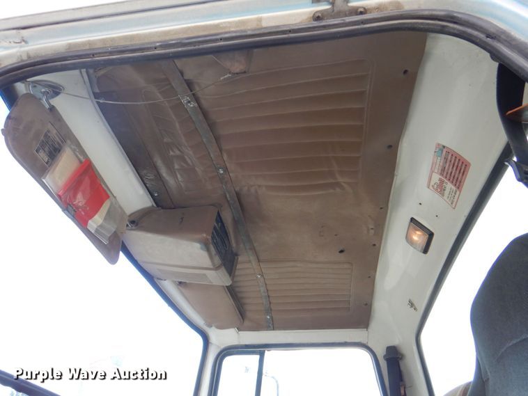 image for item MJ9842 1996 Ford L8000  hook lift truck