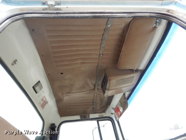 image for item MJ9842 1996 Ford L8000  hook lift truck