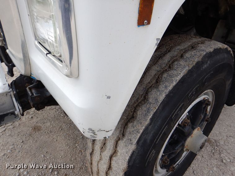 image for item MJ9842 1996 Ford L8000  hook lift truck