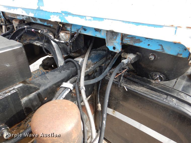 image for item MJ9842 1996 Ford L8000  hook lift truck