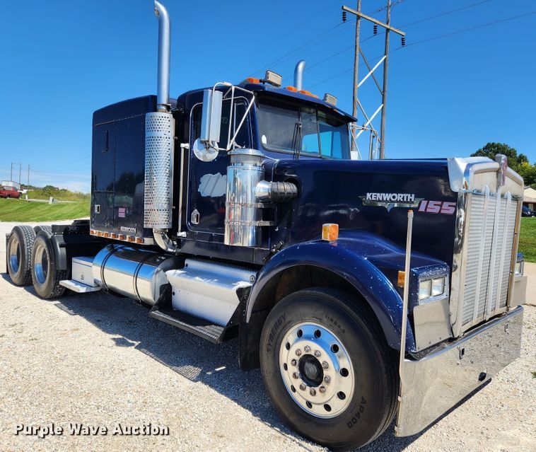 image for item MK9300 1984 Kenworth W900  semi truck