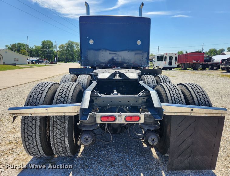 image for item MK9300 1984 Kenworth W900  semi truck