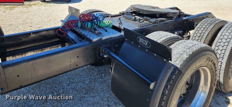 image for item MK9300 1984 Kenworth W900  semi truck