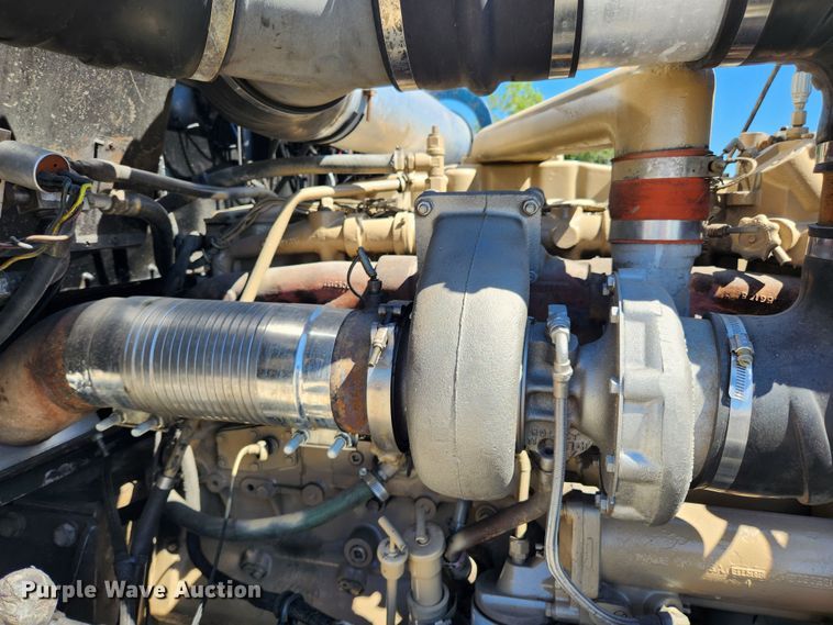 image for item MK9300 1984 Kenworth W900  semi truck