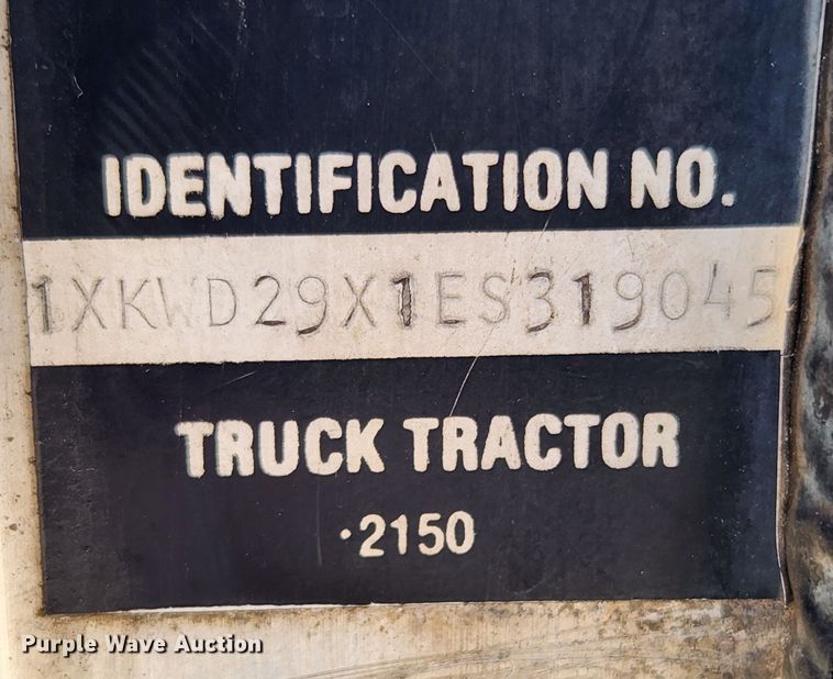 image for item MK9300 1984 Kenworth W900  semi truck