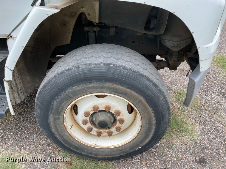 image for item MR9495 2003 Freightliner FL80  hook lift truck