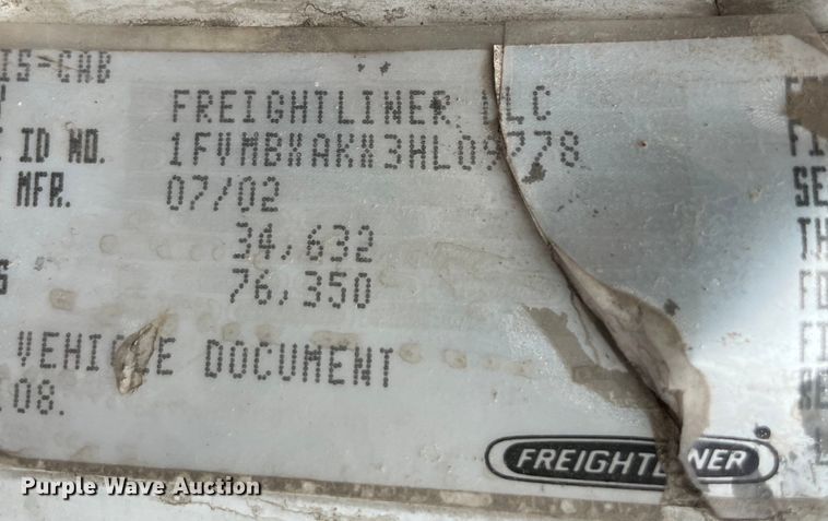 image for item MR9495 2003 Freightliner FL80  hook lift truck
