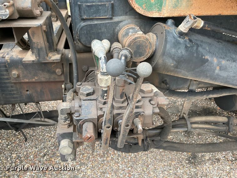 image for item MR9496 2003 Mack RD688S  roll-off container truck