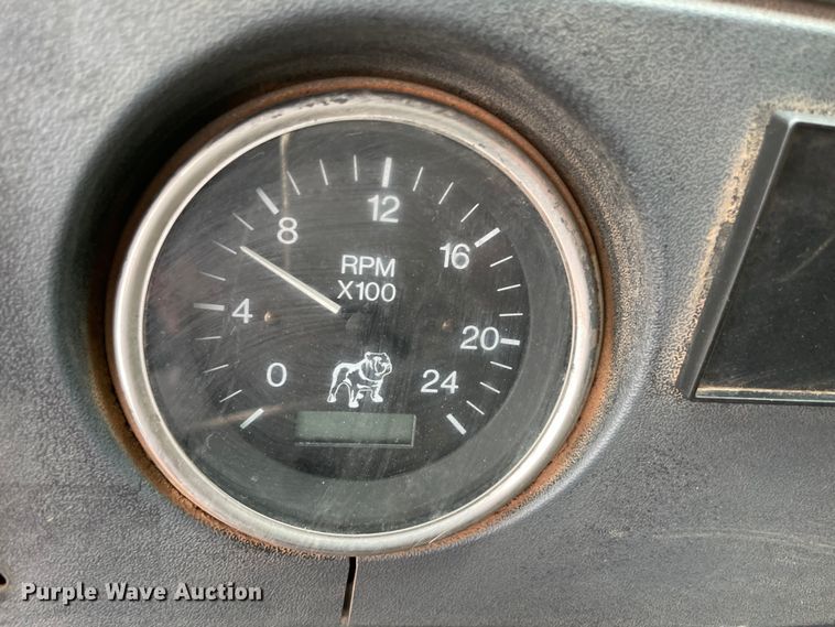 image for item MR9496 2003 Mack RD688S  roll-off container truck