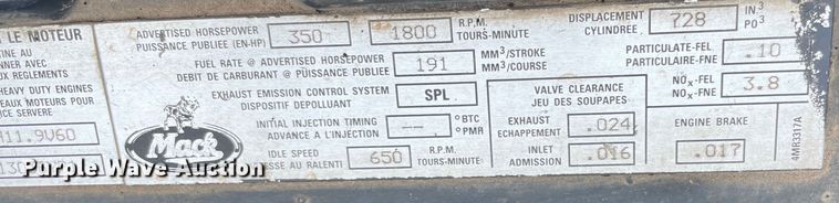 image for item MR9496 2003 Mack RD688S  roll-off container truck