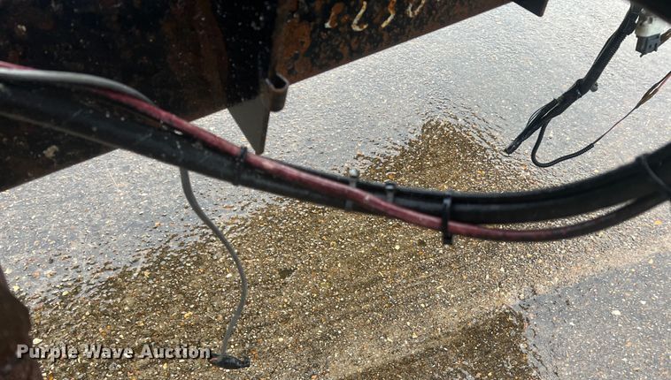 image for item MR9961 2012 UD Nissan UD2600  truck cab and chassis