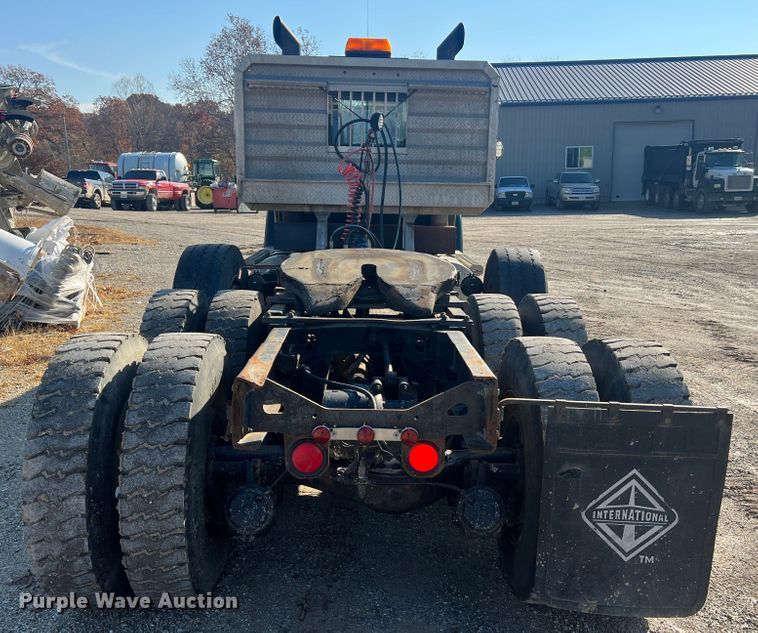 image for item MR9999 1984 Mack RWS788LST  semi truck