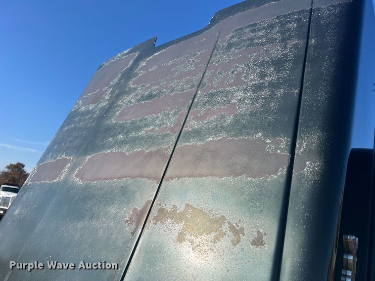 image for item MR9999 1984 Mack RWS788LST  semi truck