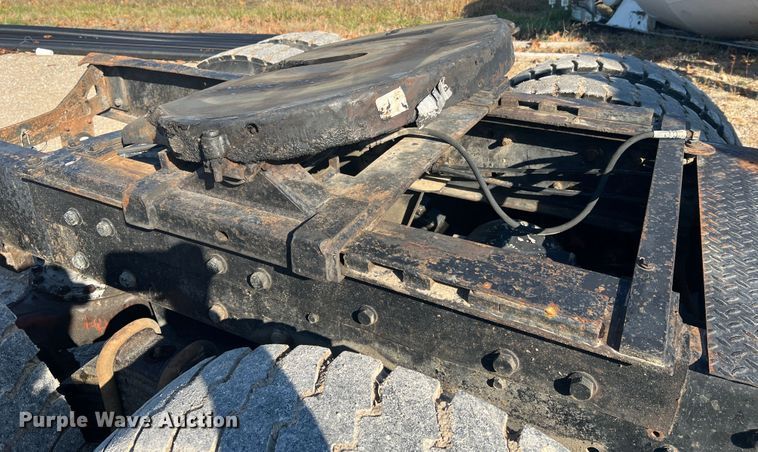 image for item MR9999 1984 Mack RWS788LST  semi truck